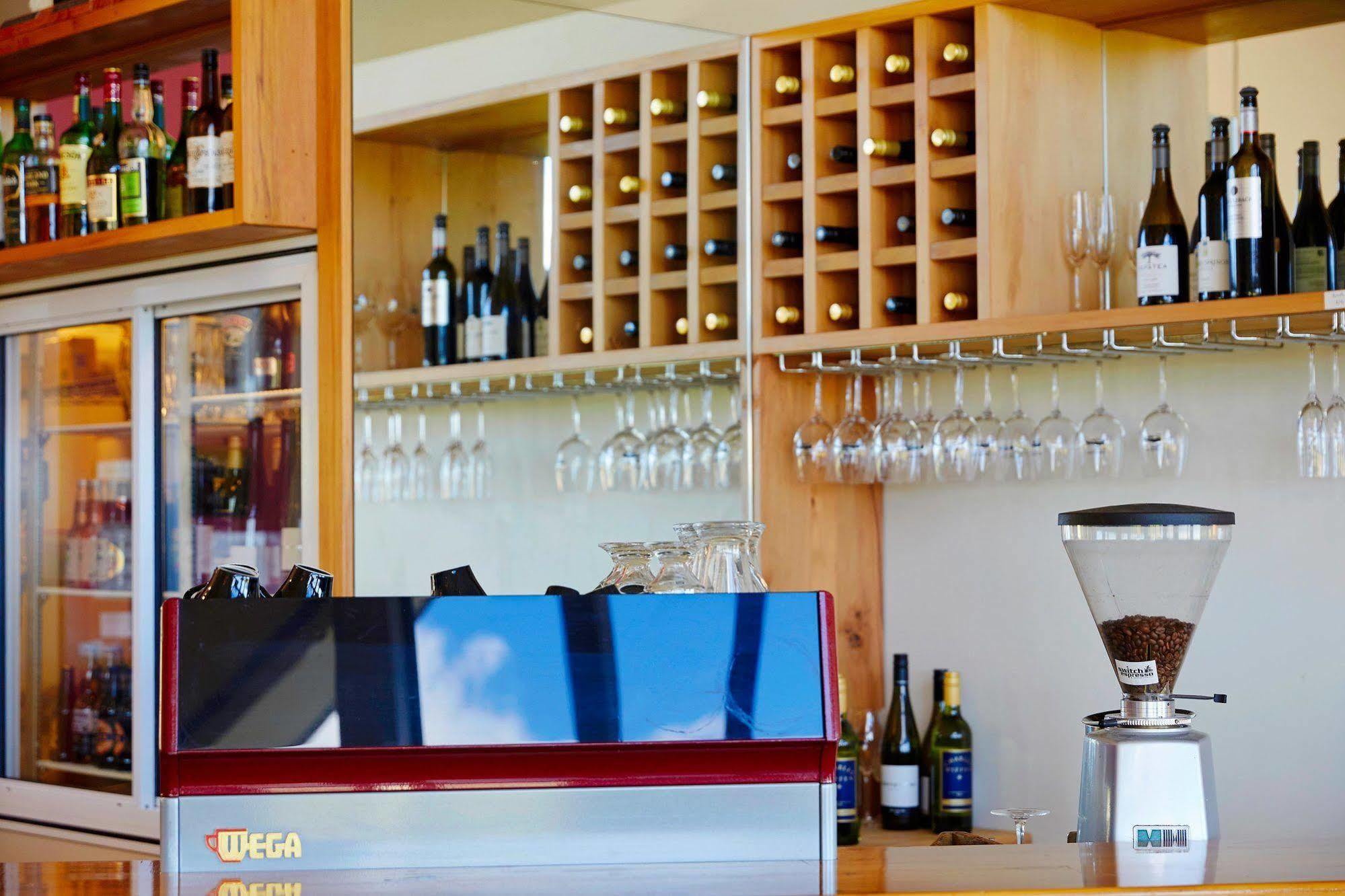 Koura Bay Golf Resort Kaikoura Kültér fotó